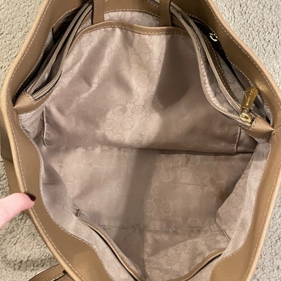 Michael Kors Tote bag - Picture 2 of 3